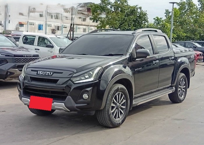ISUZU
             
                 for Sale for Sale