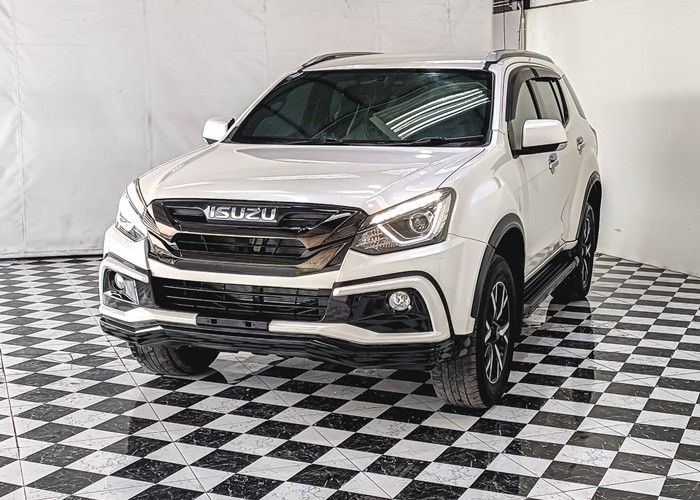 ISUZU
             
                 for Sale for Sale